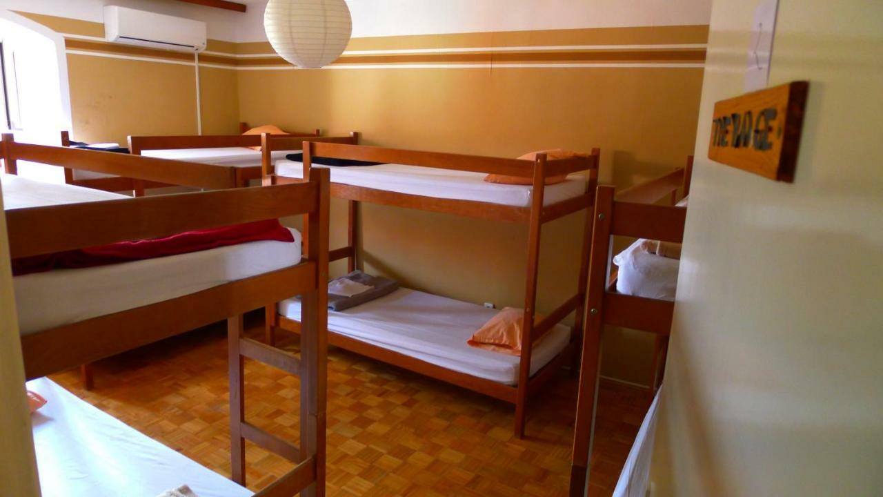 The Mellow Monkey Hostel Zara Esterno foto